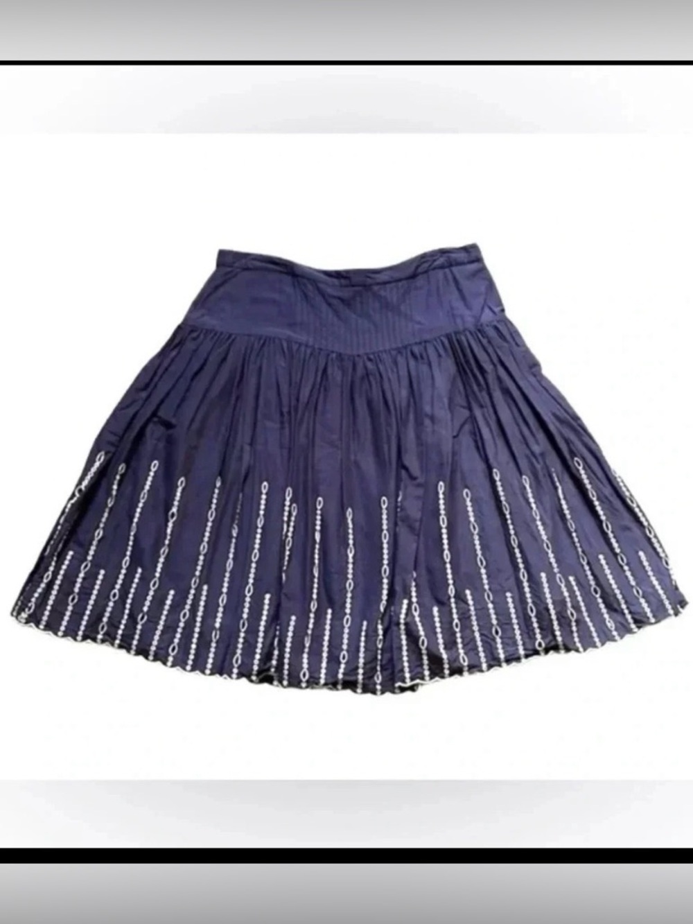 Moda International cotton A-lined skirt Navy & white embroidered details Size 8